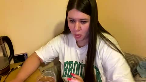 Aletta Oushen online show from 01.29.25