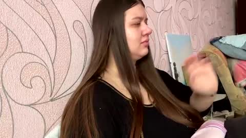 Aletta Oushen online show from 02.09.25