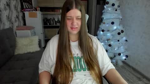 Aletta Oushen online show from 12.15.25