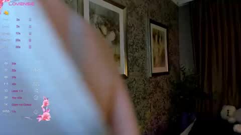 Lola online show from 10.15.25