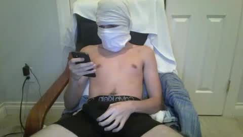 Snapshot of alex1817c chatting on 10.23.25 alex1817c online show from 10.23.25