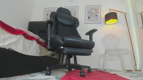 Snapshot of alex4diaz chatting on 12.07.24 Alexa online show from 12.07.24