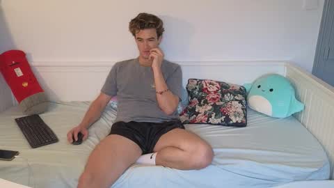 Alex83530 online show from 12.20.25