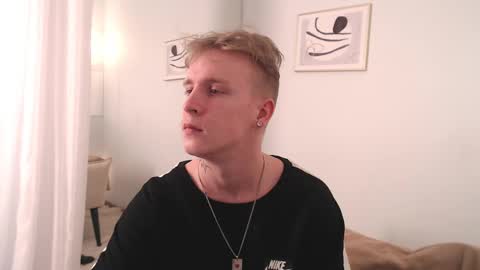 Snapshot of alex__sweet chatting on 05.17.26 your Alex online show from 05.17.26