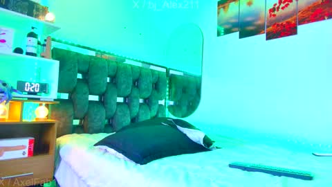 sneider online show from 11.07.25