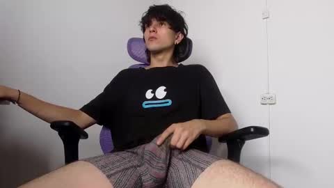 Snapshot of alex_connorr chatting on 02.11.26 alex_connorr online show from 02.11.26