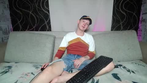 Alex online show from 09.24.25