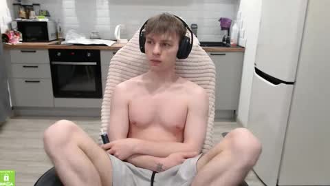 Snapshot of alex_gotcha chatting on 02.01.26 Alex online show from 02.01.26