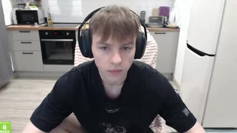 Snapshot of alex_gotcha chatting on 02.06.26 Alex online show from 02.06.26