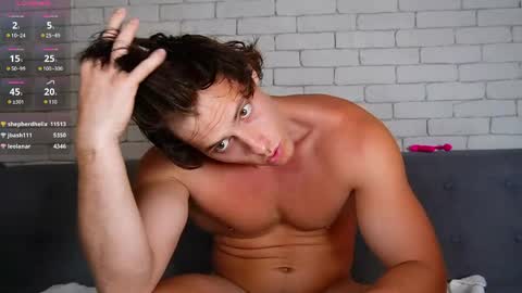 Snapshot of alex_islive chatting on 04.28.26 Alex Stone online show from 04.28.26