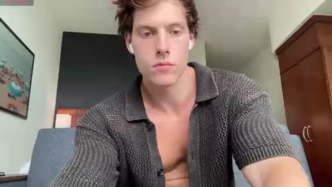 Snapshot of alex_islive chatting on 06.09.26 Alex Stone online show from 06.09.26