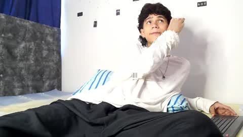 alex_mark_ online show from 04.20.26