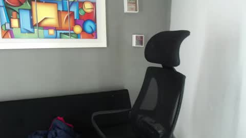 Snapshot of alex_saints_ce chatting on 02.14.25 Alex Saints online show from 02.14.25