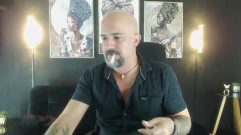 Snapshot of alex_saints_ce chatting on 10.06.25 Alex Saints online show from 10.06.25