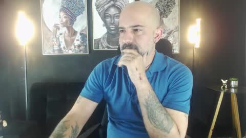 Snapshot of alex_saints_ce chatting on 10.13.25 Alex Saints online show from 10.13.25