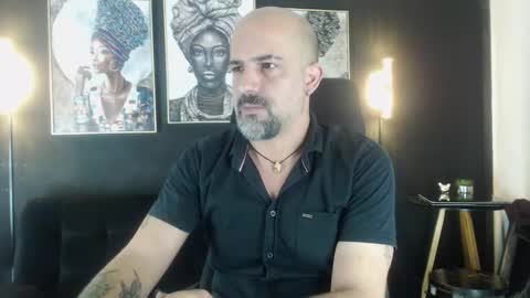 Snapshot of alex_saints_ce chatting on 10.20.25 Alex Saints online show from 10.20.25