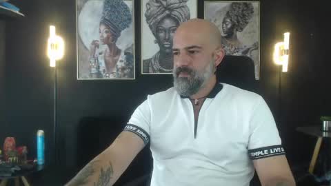 Snapshot of alex_saints_ce chatting on 05.01.26 Alex Saints online show from 05.01.26