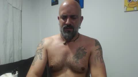 Snapshot of alex_saints_ce chatting on 05.21.26 Alex Saints online show from 05.21.26