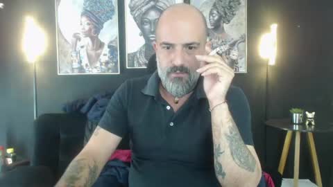 Snapshot of alex_saints_ce chatting on 05.26.26 Alex Saints online show from 05.26.26
