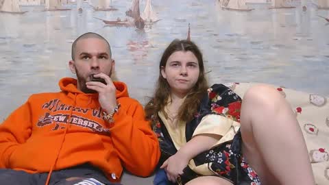 Alex and Sarah online show from 04.06.26