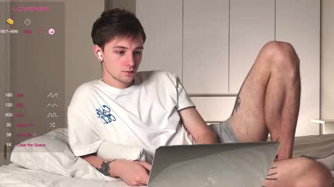 alex_schafer online show from 12.17.25