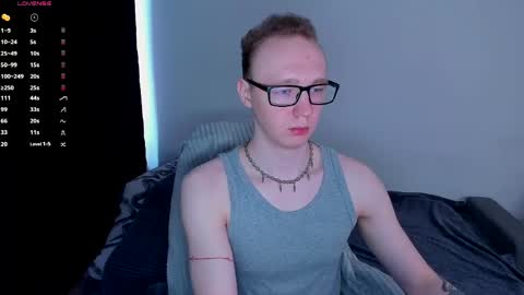 Snapshot of alex_silent chatting on 04.19.26 alex_silent online show from 04.19.26