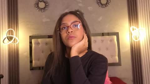 alexa andherson online show from 10.22.25