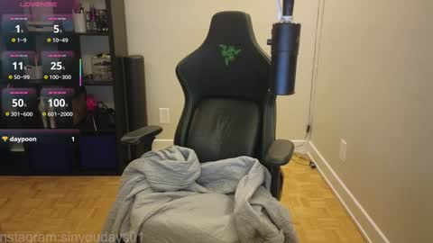 dont be afraid to click social media link its  working  just click on that  online show from 11.18.25