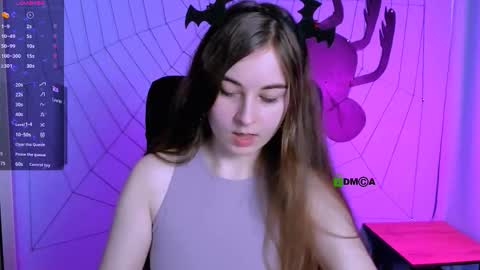 Snapshot of alexa_night_ chatting on 10.30.25 alexa_night_ online show from 10.30.25