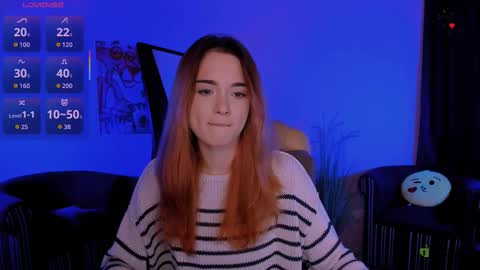 Snapshot of alexa_night_ chatting on 11.08.25 alexa_night_ online show from 11.08.25