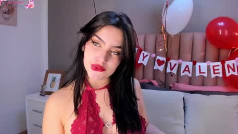 Alexa Thaylor online show from 02.14.25