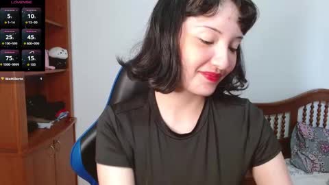 Alexandra 3 online show from 10.13.25