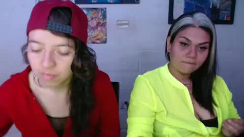 Snapshot of alexablu3 chatting on 10.05.25 Alexa Blu3 online show from 10.05.25