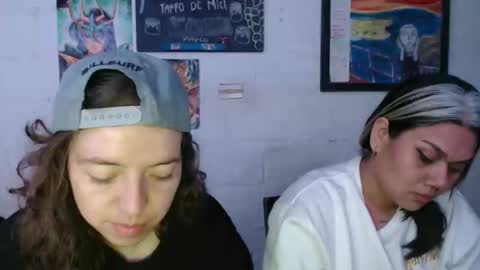 Snapshot of alexablu3 chatting on 11.14.25 Alexa Blu3 online show from 11.14.25