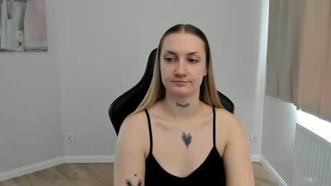 Snapshot of alexafragile chatting on 07.17.26 Alexa online show from 07.17.26