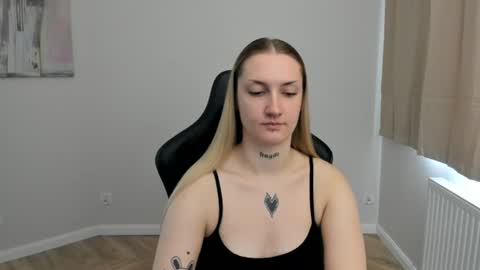 Snapshot of alexafragile chatting on 07.22.26 Alexa online show from 07.22.26