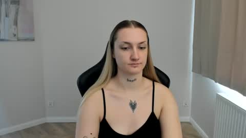 Snapshot of alexafragile chatting on 07.28.26 Alexa online show from 07.28.26