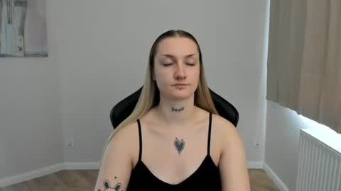 Snapshot of alexafragile chatting on 07.28.26 Alexa online show from 07.28.26