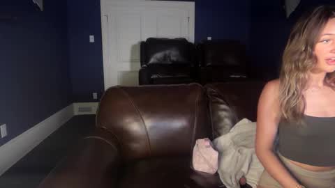 Snapshot of alexajefferies chatting on 10.03.25 alexajefferies online show from 10.03.25