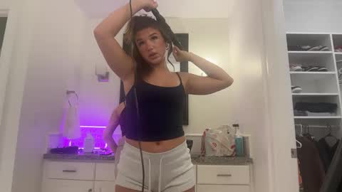 Snapshot of alexajefferies chatting on 10.07.25 alexajefferies online show from 10.07.25