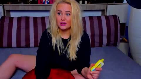 AlexaLaVibes online show from 02.21.26