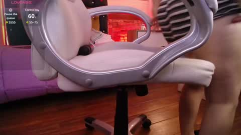 Alexa Moon online show from 01.30.25