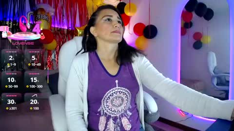 Alexa Moon online show from 10.04.25