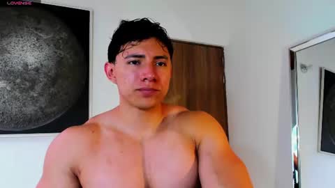 Snapshot of alexander_classy chatting on 06.30.26 Alex online show from 06.30.26