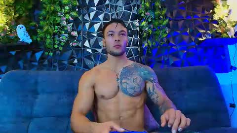 Snapshot of alexander_collin_ chatting on 07.29.26 Alex Collin online show from 07.29.26