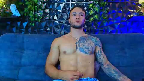 Snapshot of alexander_collin_ chatting on 08.02.26 Alex Collin online show from 08.02.26