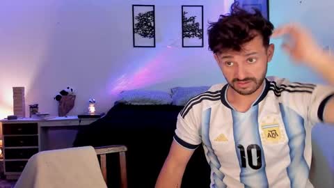 Alexander Jaz online show from 09.20.25