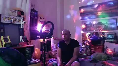 Snapshot of alexanderpatras chatting on 01.05.25 Alexander online show from 01.05.25