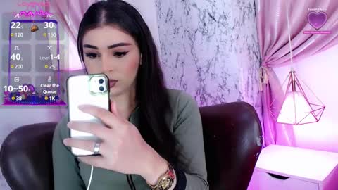 Snapshot of alexandra_evanz chatting on 12.20.24 Alexandra Spellman online show from 12.20.24