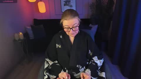 Snapshot of alexandra_kind chatting on 02.15.25 Alexandra online show from 02.15.25